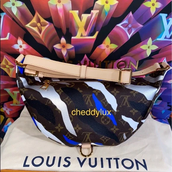 🦸‍♂️🦸‍♂️🦸‍♂️Authentic Louis Vuitton Bumbag League Of Legends Capsule Collec… - Picture 2 of 12